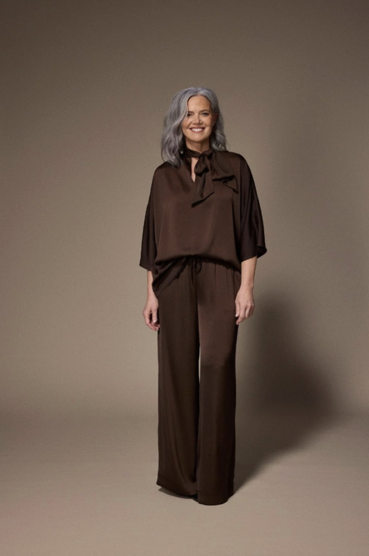 GALA BLOUSE BRUIN