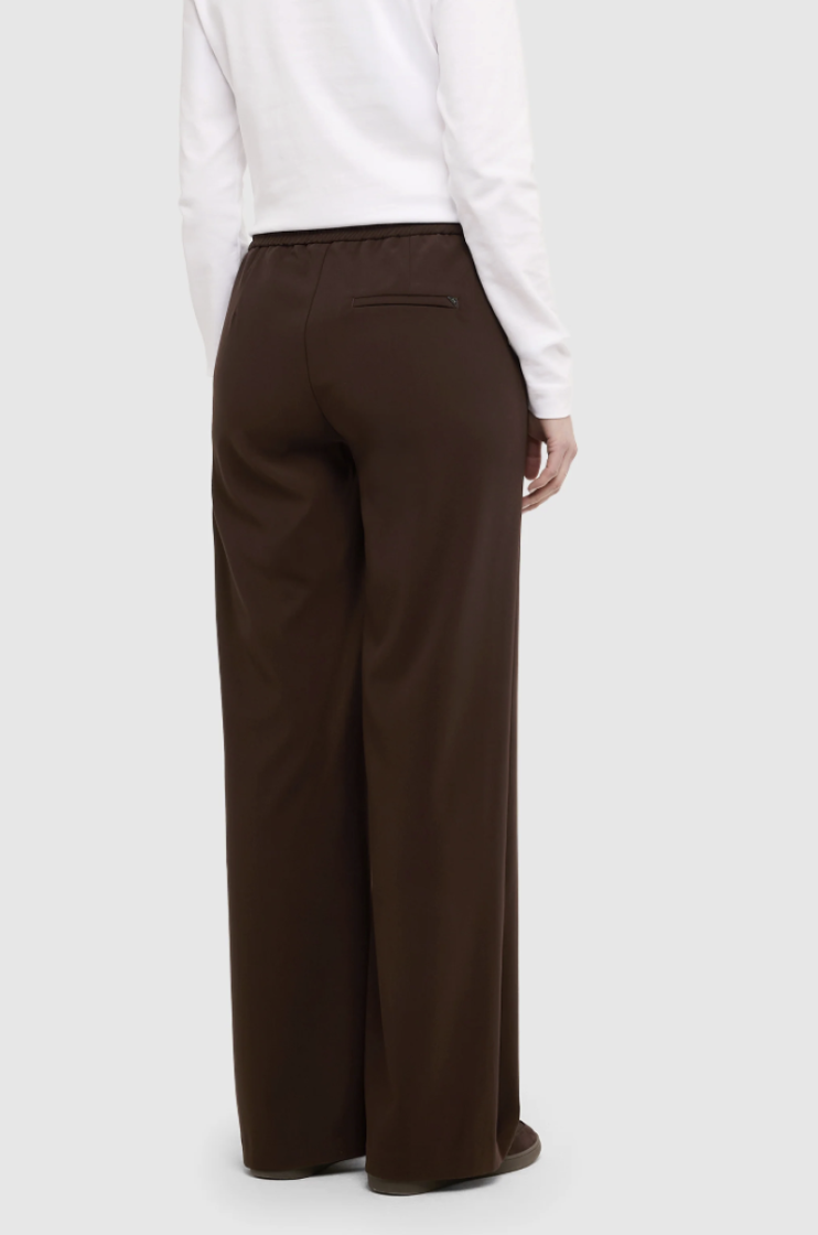 CHRISTY D296